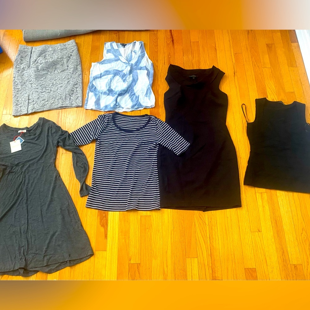 Bundle Size Small Clothes - image 1